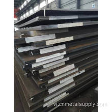 Những tấm nặng làm bằng thép đóng tàu